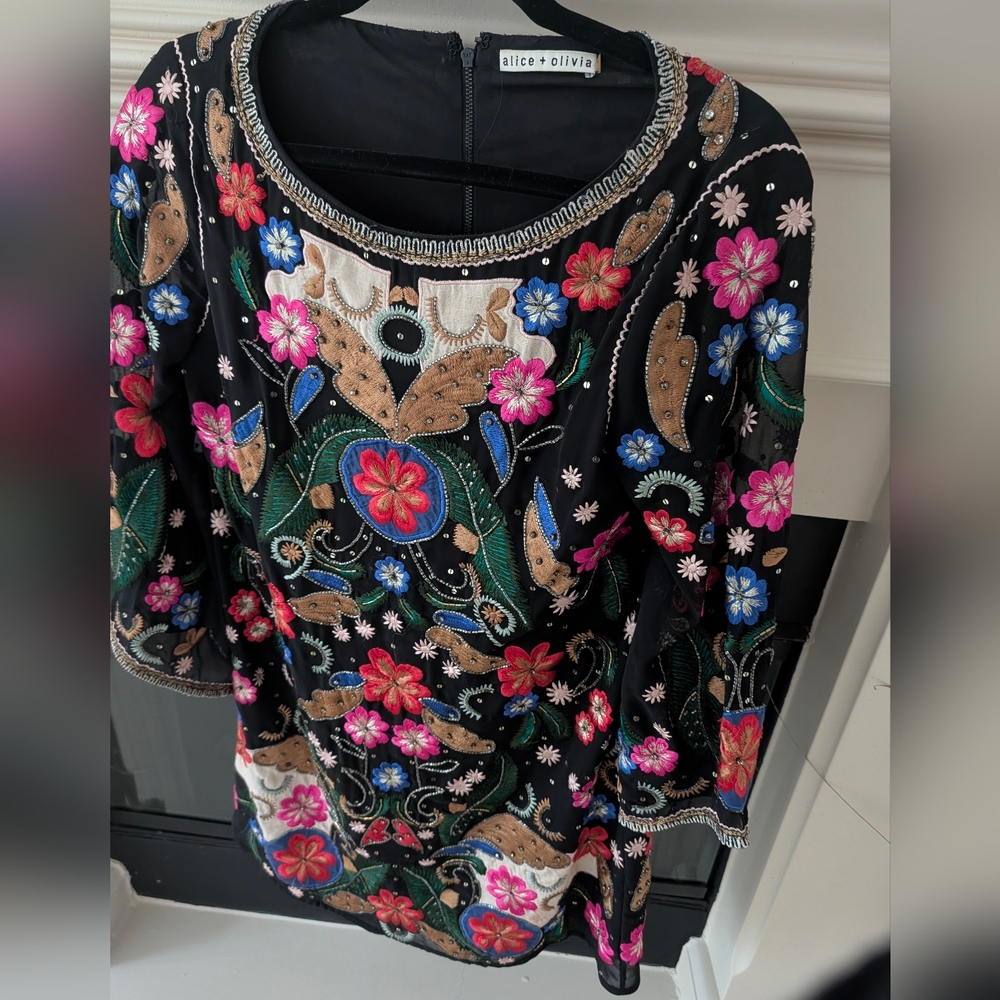 Alice + Olivia Black Floral Embroidered Midi Dress